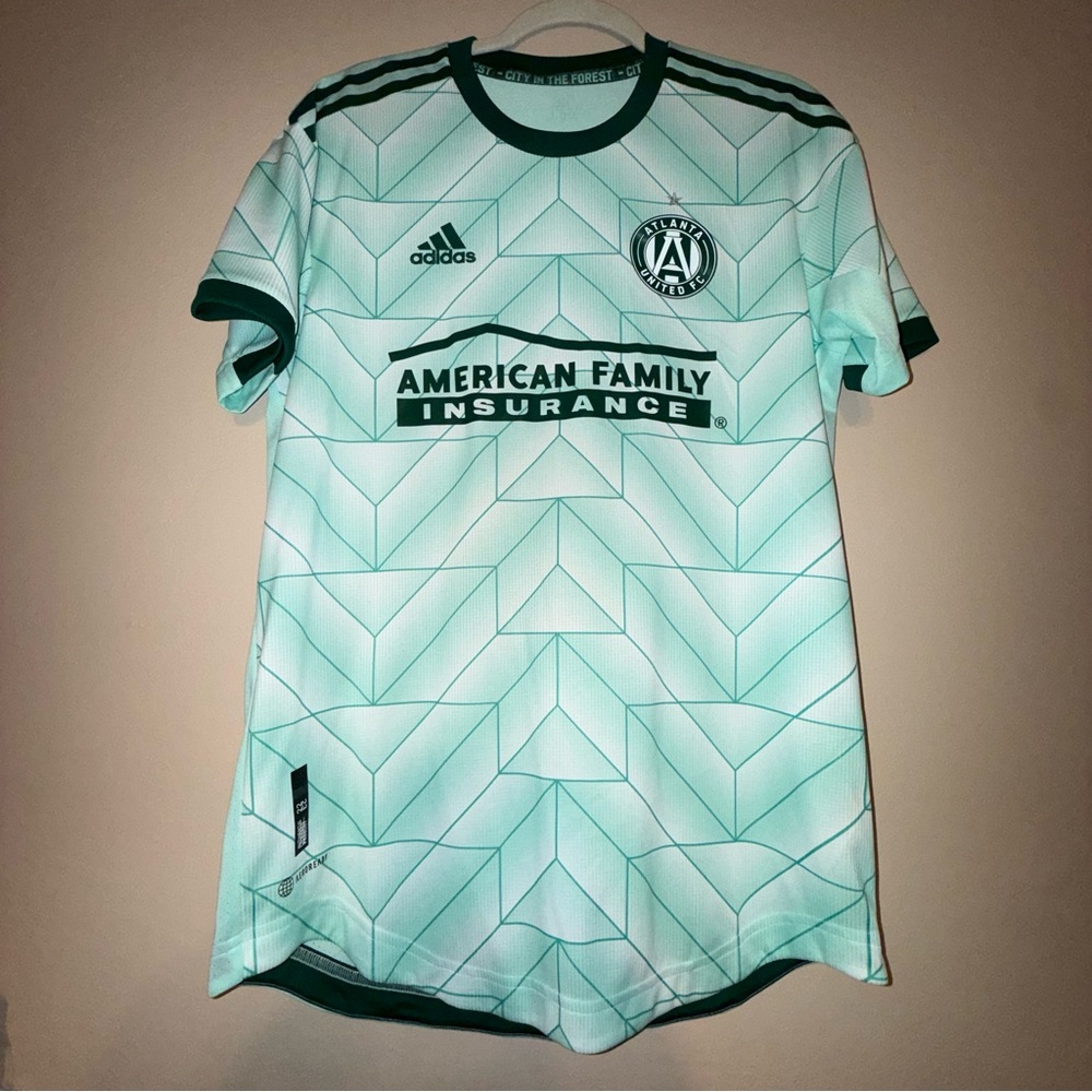 Adidas Men's Atlanta United FC Authentic 2022 Away Jersey